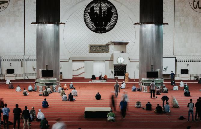 Kisah Lailatul Qadar, Malam Penuh Keberkahan yang Dinantikan!