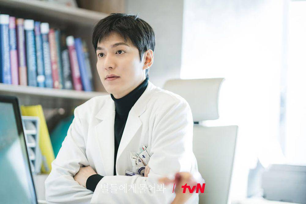 still cut drama Korea When the Stars Gossip (youtube.com/@tvNDRAMA_official)