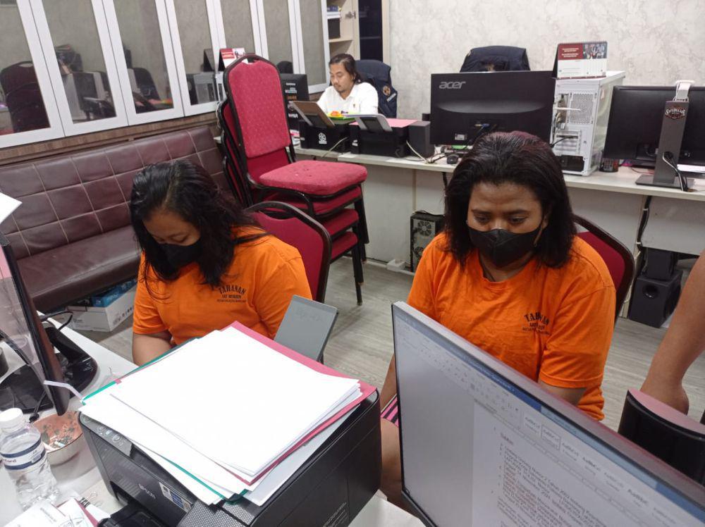 Tipu 140 Pencari Kerja, 2 Wanita di Batam Ditangkap Polisi
