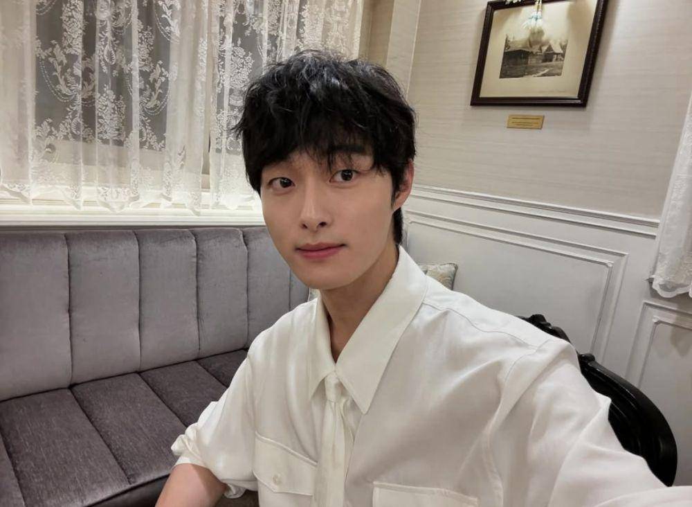 Potret Yoon Chan Young (dok.instagram.com/yooncy1)