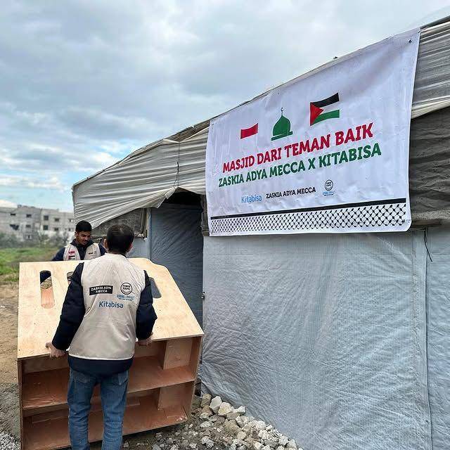 Zaskia Adya Mecca wujudkan pembangunan masjid sementara di Gaza (Instagram.com/zaskiadyamecca)