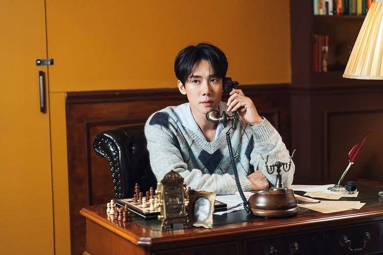Yoo Yeon Seok (Instagram.com/kkbyss)