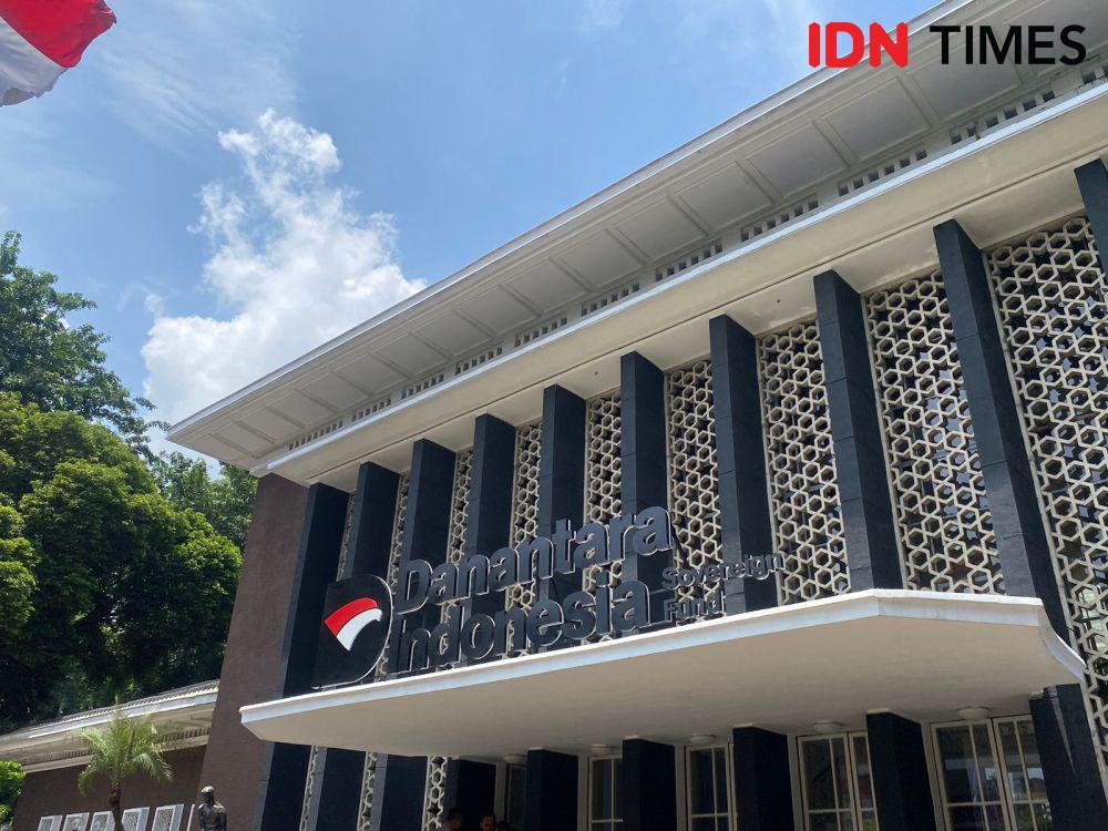 Kantor Danantara dengan logo barunya (IDN Times / Vadhia Lidyana)