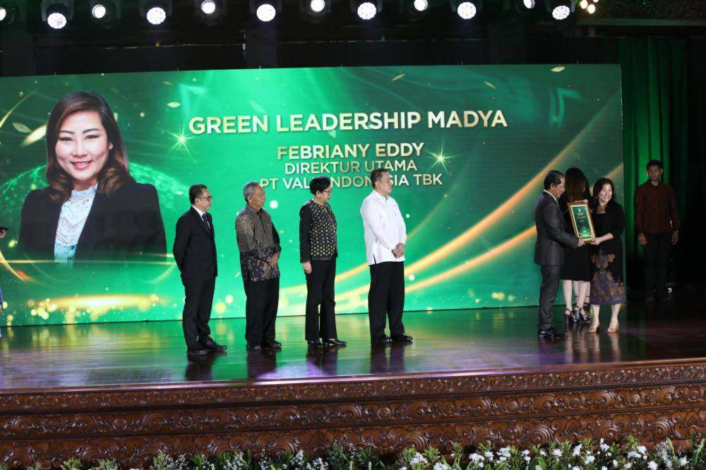 Perusahaan nikel berkelanjutan PT Vale Indonesia Tbk (PT Vale), anggota grup Mining Industry Indonesia (MIND ID), telah mencapai tonggak bersejarah dengan meraih PROPER Emas dan Green Leadership Award dari Kementerian Lingkungan Hidup (KLH). (Dok. Vale Indonesia)
