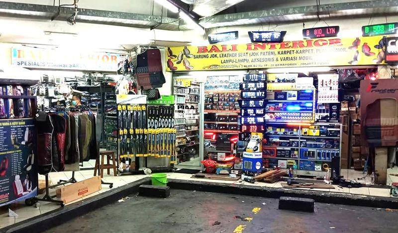 potret sebuah toko variasi mobil di Jakarta (instagram.com/mgkmallotomotif)