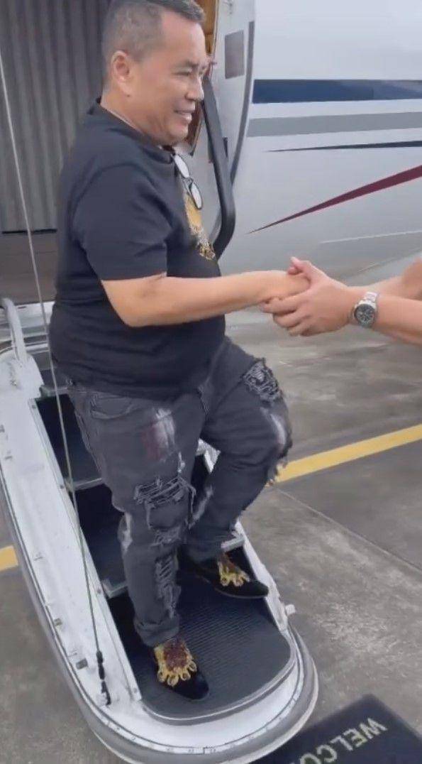 Hotman Paris dirawat di rumah sakit Singapura (instagram.com/hotmanparisofficial)