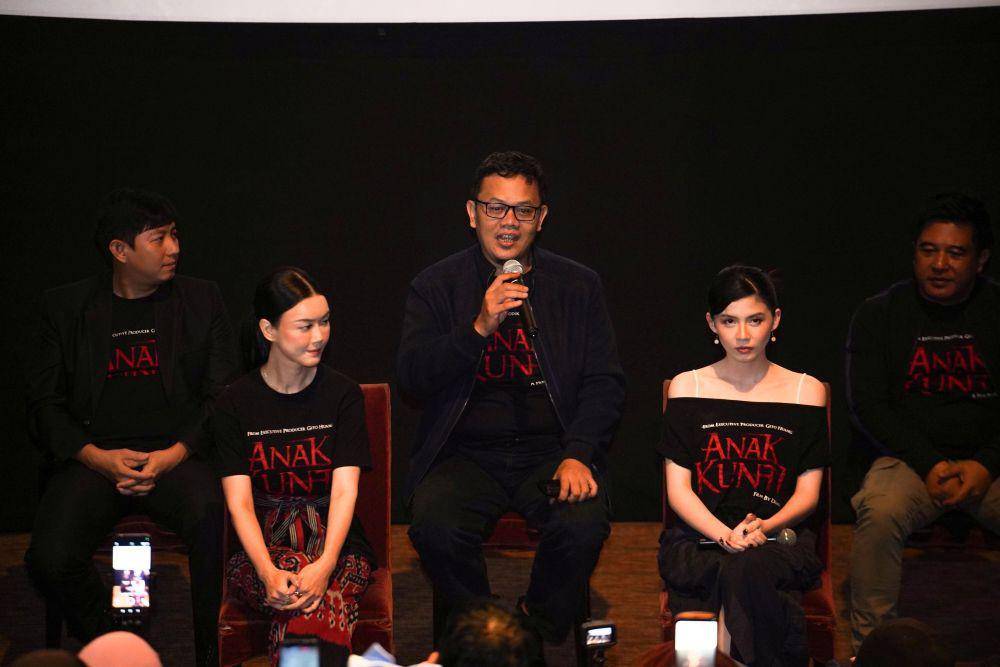 VP Digital Lifestyle Nuon Wahyudi pada press screening film Anak Kunti. (dok. Telkom)
