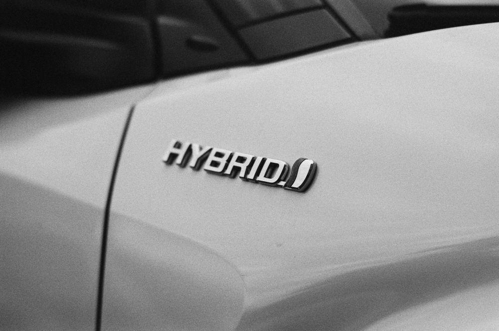 5 Alasan Mobil Hybrid Makin Populer, Lebih Ramah Lingkungan