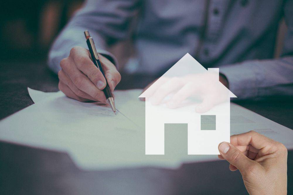 Ilustrasi penandatanganan Akta Jual Beli (AJB) dengan notaris dan para pihak terkait (pixabay.com/tumisu-148124)