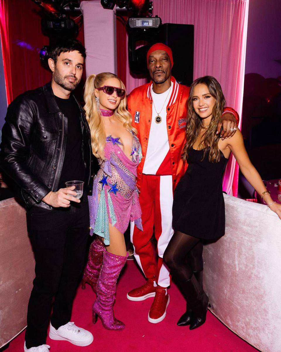 Pesta ultah ke-44 Paris Hilton (Instagram.com/parishilton)