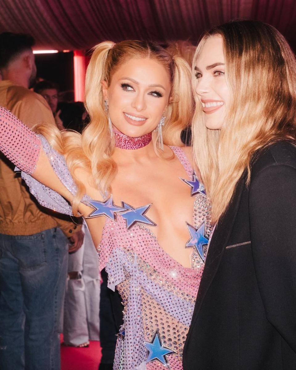 Pesta ultah ke-44 Paris Hilton (Instagram.com/parishilton)