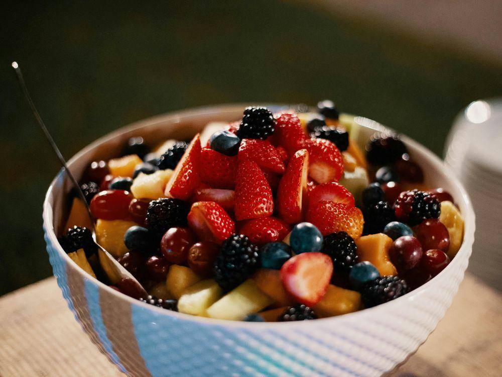 ilustrasi salad buah (pexels.com/Josh Sorenson)