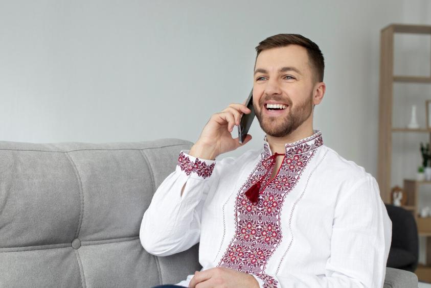 5 Tren Baju Koko Lebaran Pria 2025 yang Wajib Kamu Punya, Cek Guys!