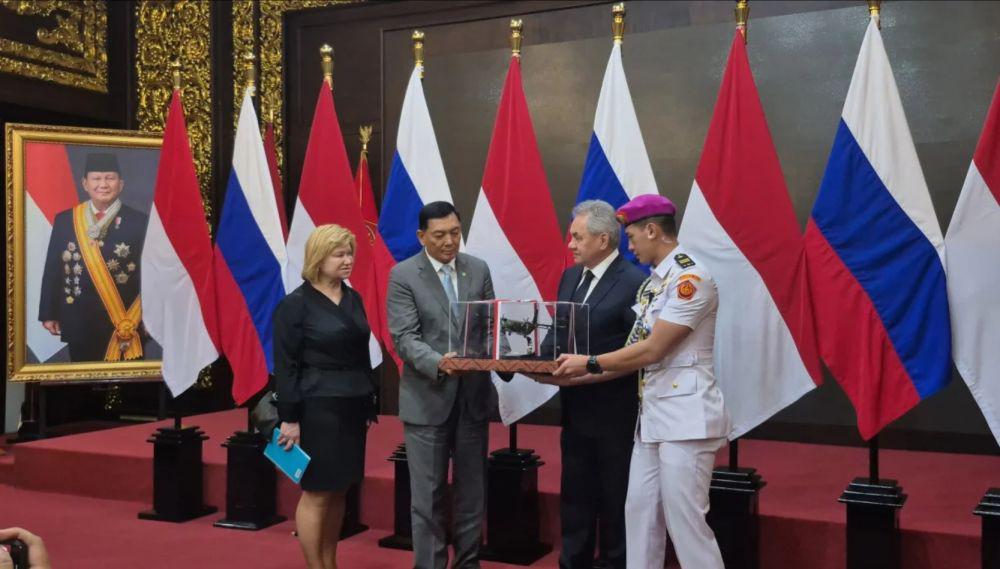 Sjafrie Terima Kunjungan Utusan Rusia, Bahas Kerja Sama Pertahanan