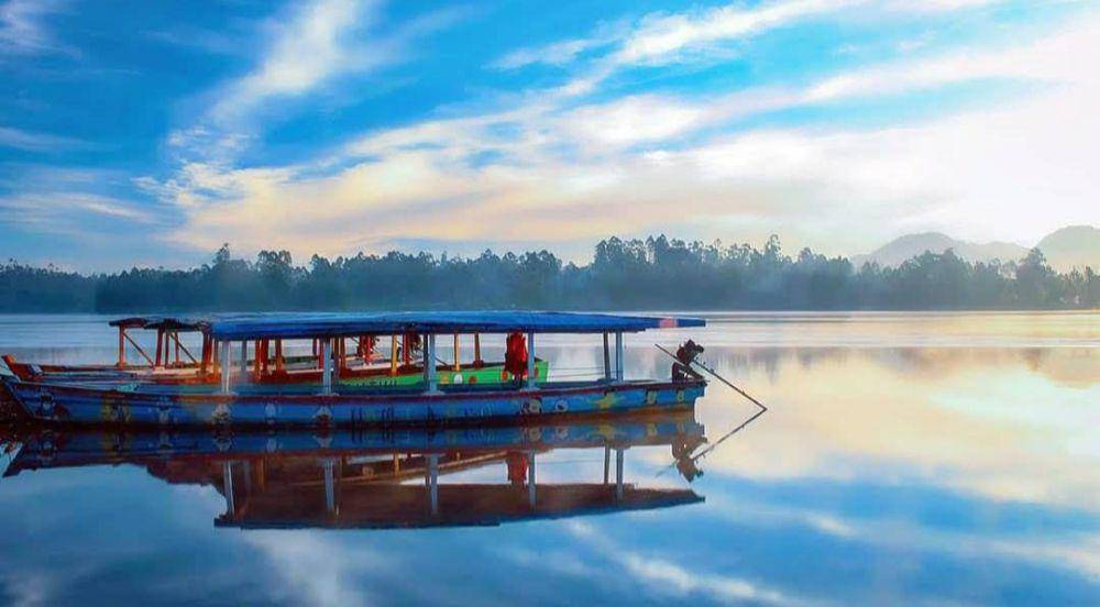 potret Situ Cileunca Pangalengan Bandung (google.com/maps/Situ Cileunca Pangalengan Bandung)