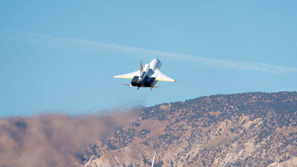 Pesawat supersonik XB-1 (boomsupersonic.com)
