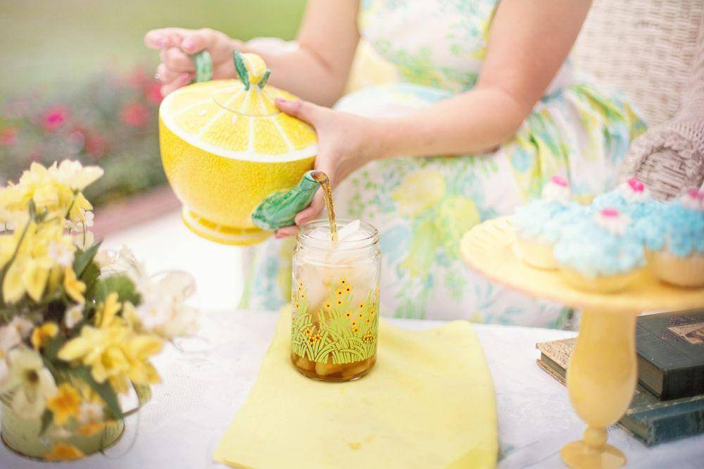 Ilustrasi lemon honey tea dingin (pixabay.com/JillWellington)