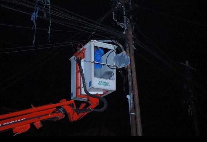 Ilustrasi perbaikan lampu jalan (dok. Kominfo Palembang)