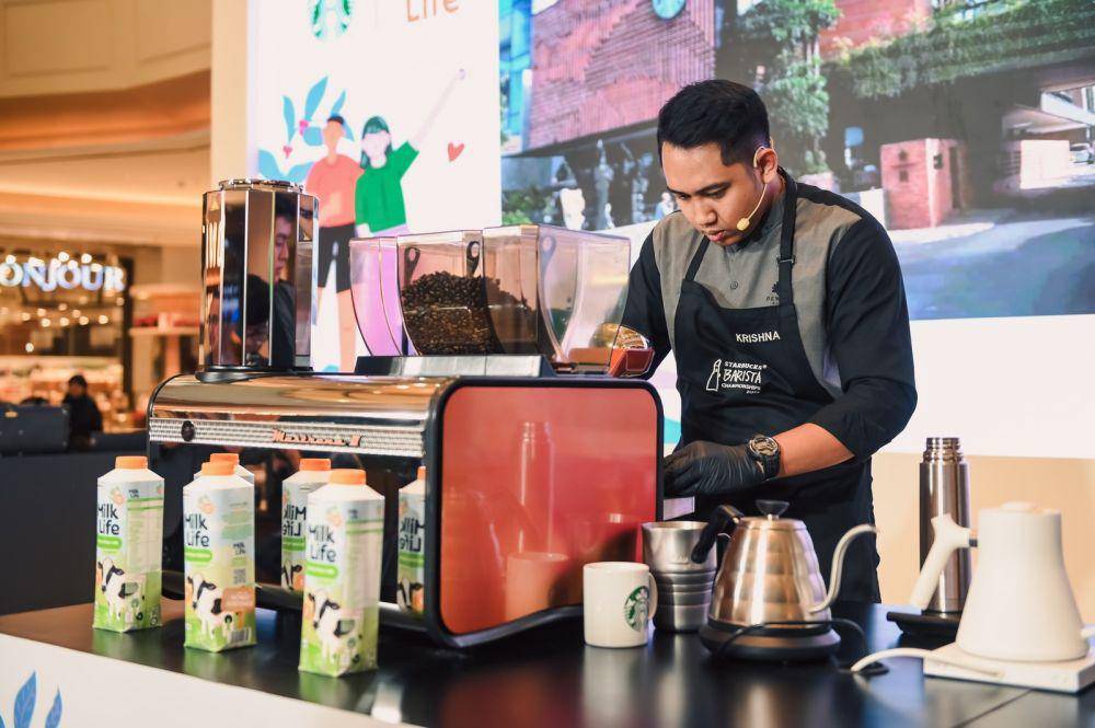Kolaborasi MilkLife dan Starbucks hadirkan 3 menu untuk penderita intoleransi laktosa (dok. MilkLife)