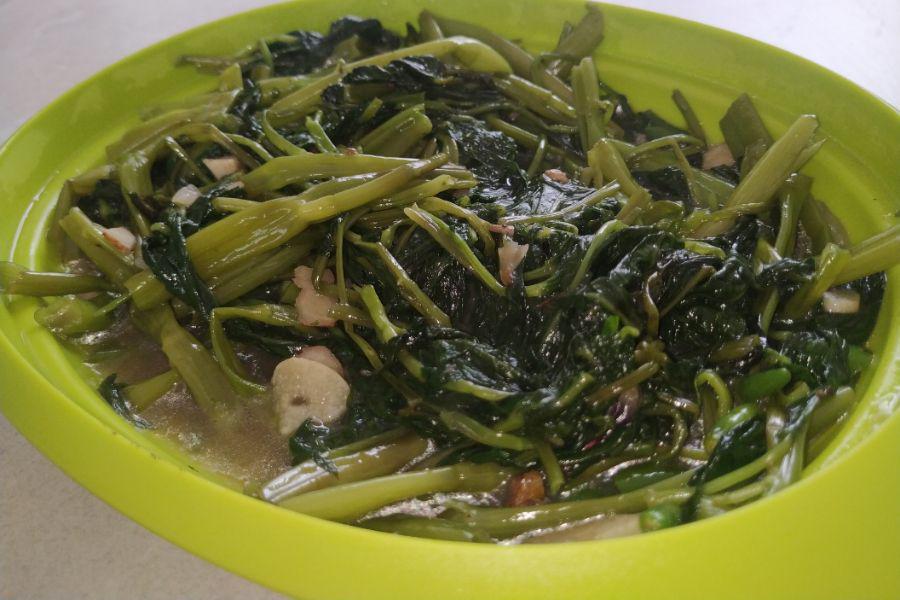 Resep Tumis Kangkung Bumbu Desa yang Praktis Banget