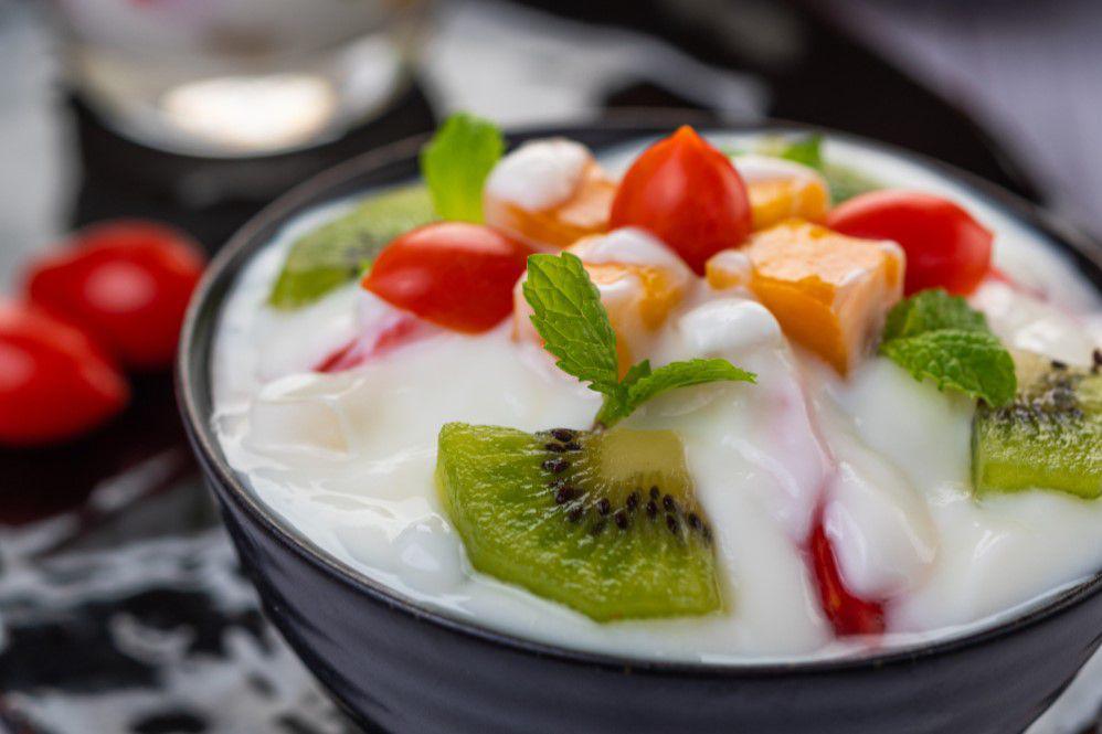 5 Ide Salad Buah Segar dengan Dressing Unik, Cocok Buat Buka Puasa!