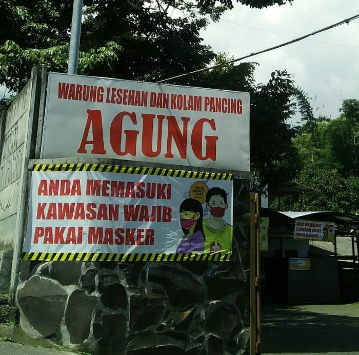 Lesehan dan Kolam Pancing Agung (pariwisata.mojokertokab.go.id)