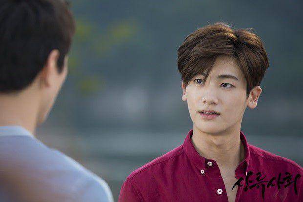 Still cut Park Hyung Shik di drama High Society (dok.SBS Drama/High Society)