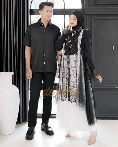 baju lebaran couple (shopee.co.id/demore.id)