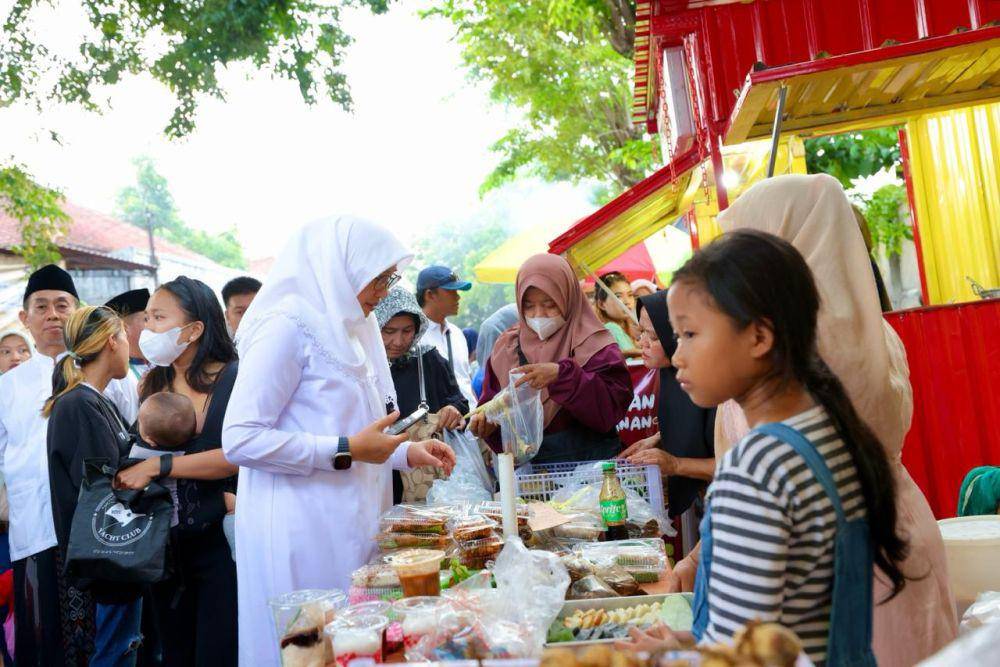 Memasuki bulan Ramadan yang tinggal menghitung hari, Pemkab Banyuwangi mulai menyiapkan Pasar Takjil Ramadan yang dikemas dalam ‘Festival Ngerandu Buko’. (Dok. Pemkab Banyuangi).