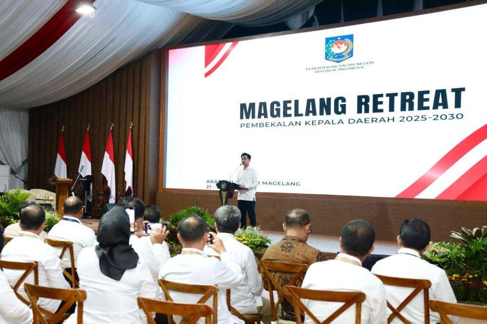 Wakil Presiden RI, Gibran Rakabuming Raka, saat menyampaikan pembekalan di Retret kepala daerah di Magelang, Rabu (26/2/2025)/Dok. Humas Puspen Kemendagri
