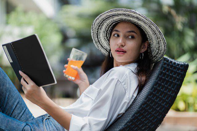 Ilustrasi seorang wanita (Pexels.com/Armin Rimoldi)