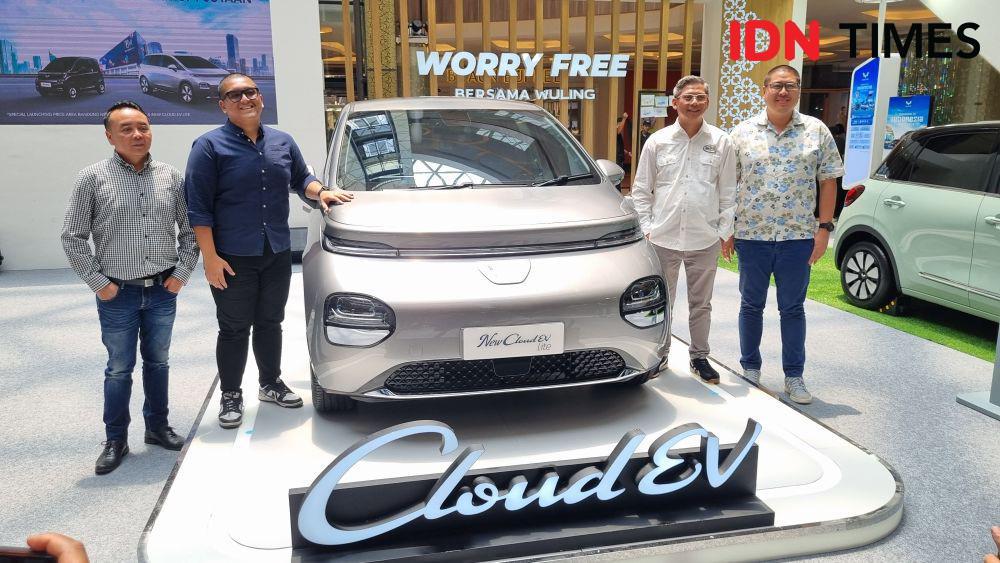 Wuling Optimistis New Air EV dan New Cloud EV Diterima Pasar Bandung