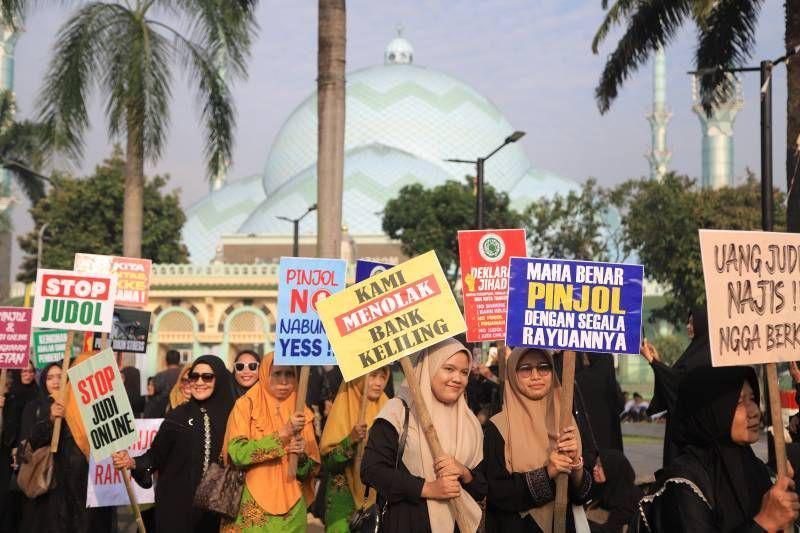 MUI Tangerang Deklarasi Jihad Lawan Bank Keliling, Pinjol, dan Judol