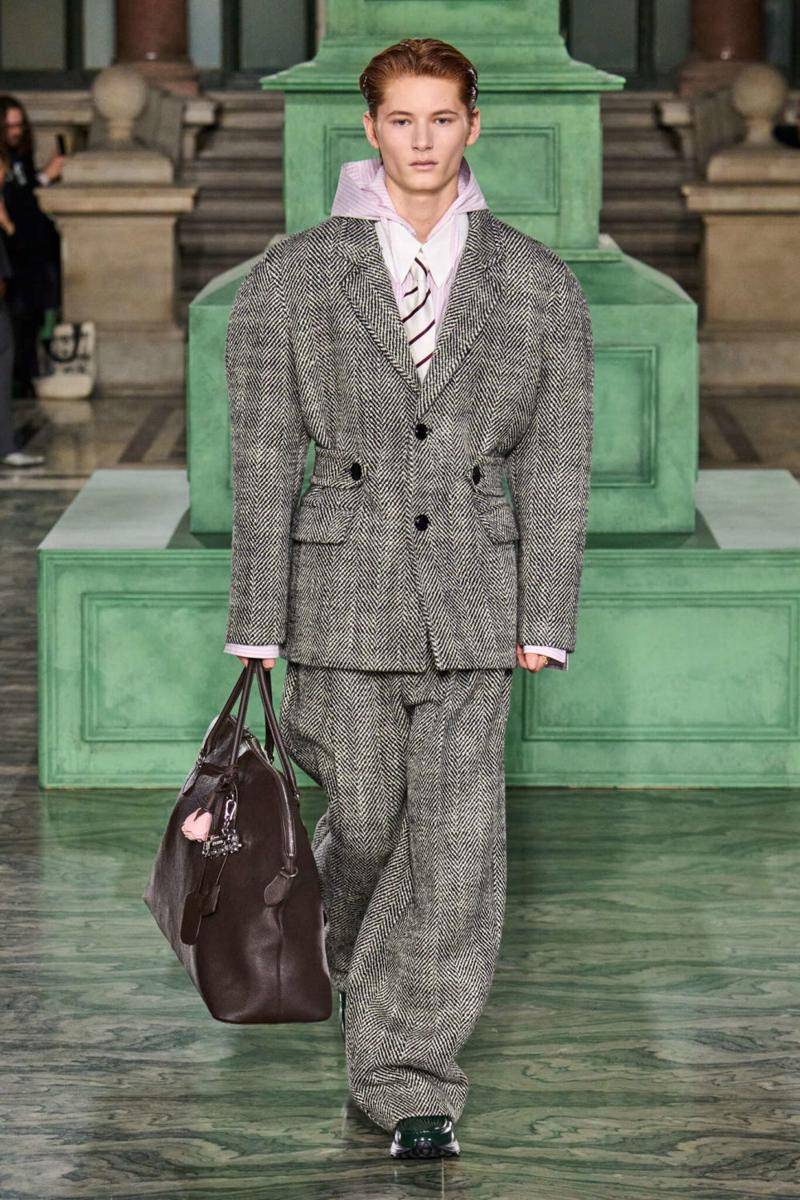 Kent and Curwen A/W 2025-26 di London Fashion Week (dok. Kent and Curwen)