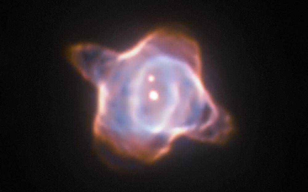 ilustrasi Stringray Nebula (esahubble.org)