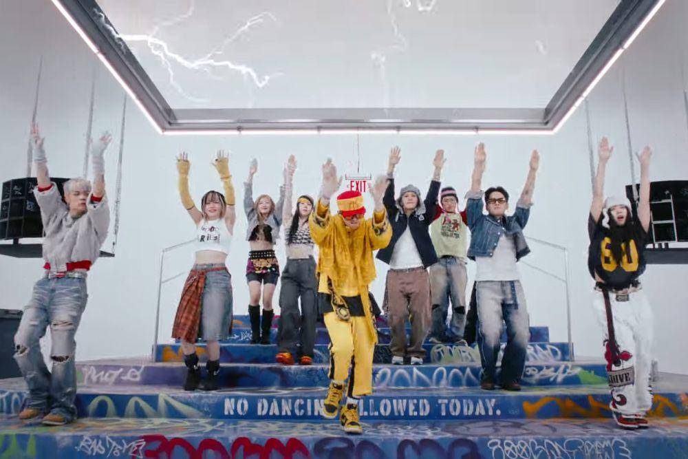 G-Dragon (youtube.com/xxxibgdrgn)