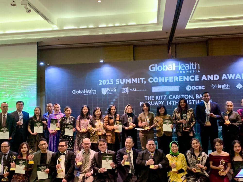 Penghargaan Innovative Service in Occupational Health & Industrial Hygiene of the Year 2025 yang diraih IHC dalam forum Global Health Indonesia Summit, Conference & Awards 2025 di Ritz Carlton Hotel, Bali (dok. IHC)