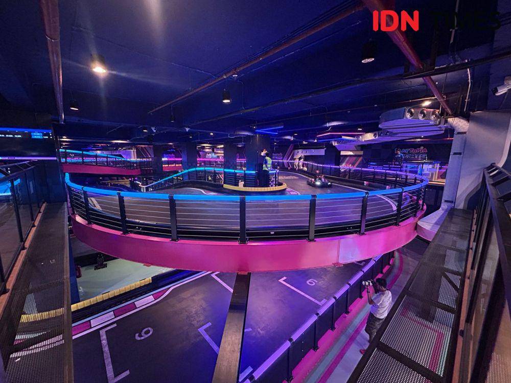 Biaya main gokart mulai Rp150 ribu per sesi (IDN Times/Fadhliansyah)