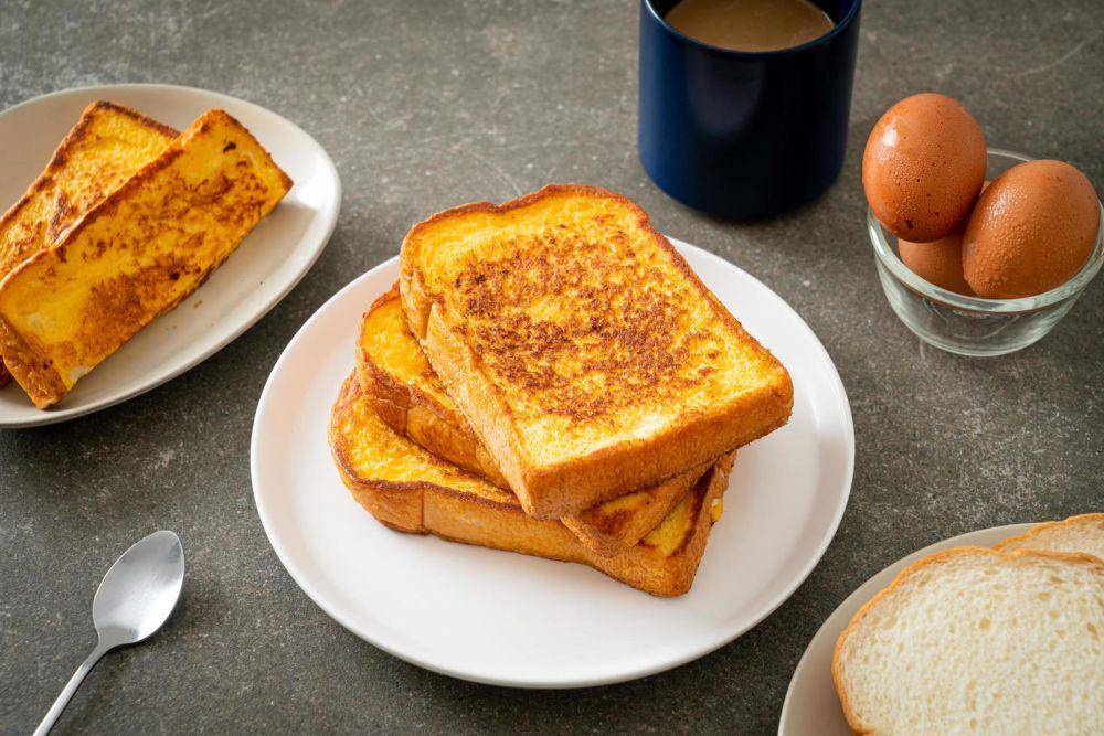 ilustrasi french toast simpel (vecteezy.com/topntp26)