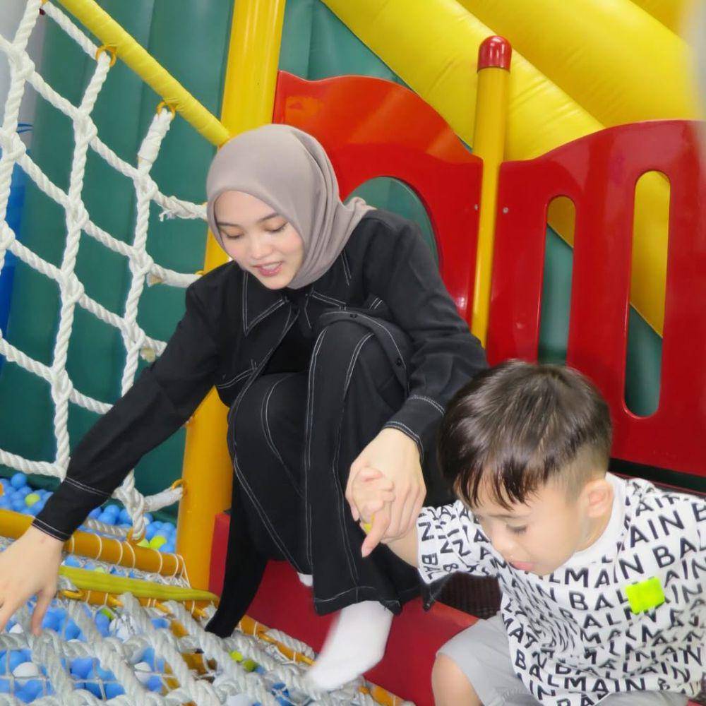 potret Putri Delina dan Adzam (instagram.com/putridelinaa)