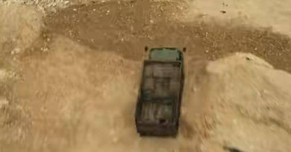 Truk masuk jurang ( Dok.  MAGMA Entertainment / Qodrat 2 )