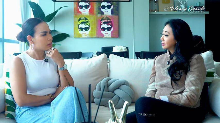 Curhat Asri Welas tegar jalani perceraian pasca 17 tahun nikah (YouTube.com/Melaney Ricardo)