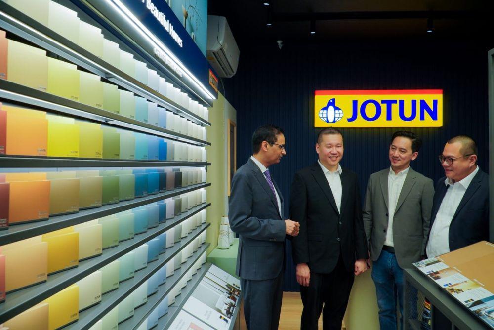 Jotun Flagship Experience Store Buka di Semarang, Belanja Cat