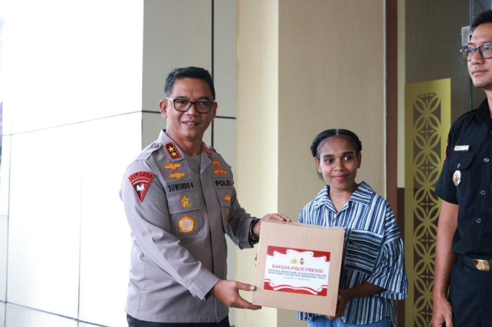 Sambut Ramadan, Polda DIY Bagi-bagi 4.150 Paket Sembako ke Mahasiswa
