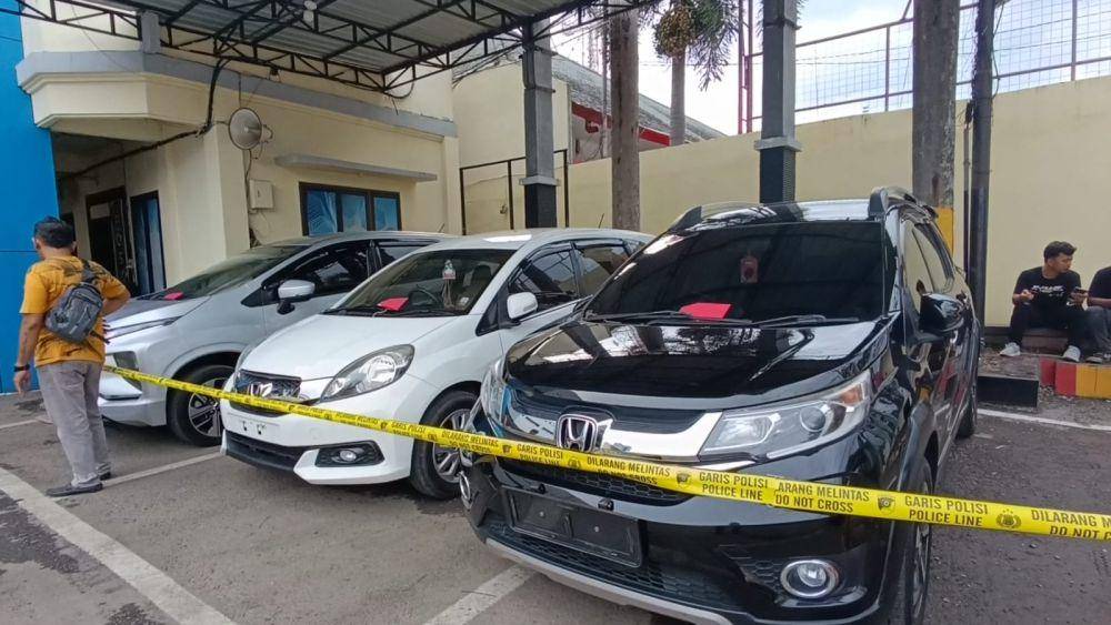 Mobil yang digelapkan tersangka di Tulungagung. IDN Times/ Bramanta Pamungkas