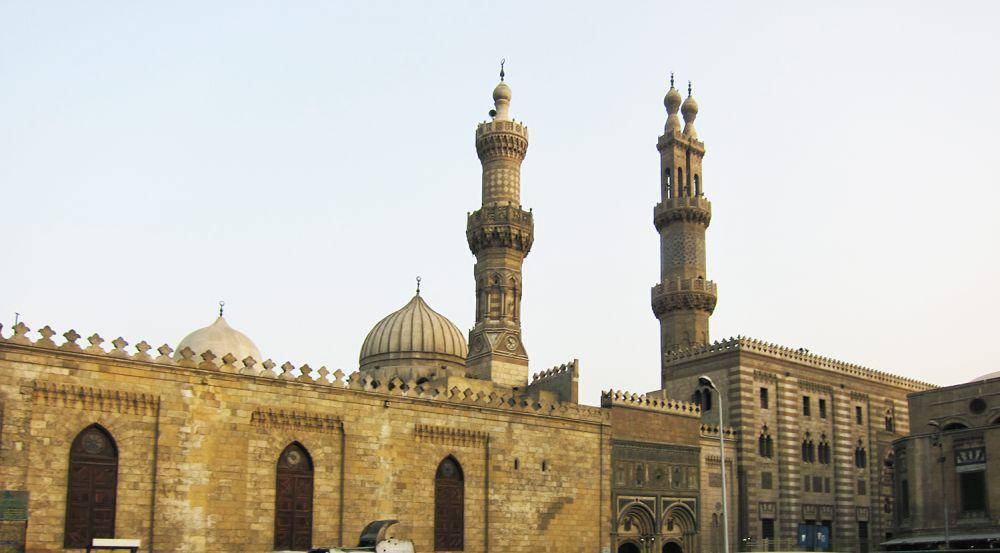 Masjid Al-Ahzar (commons.wikimedia.org/Ahmedalibadawy)