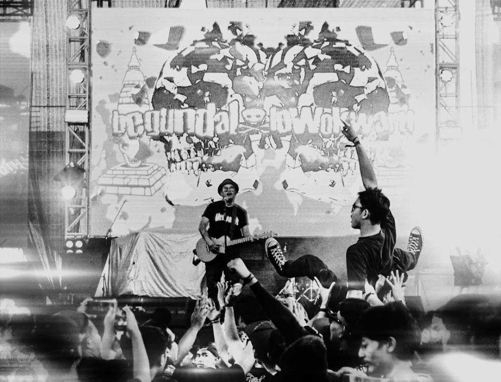 Begundal Lowokwaru, Band Punk Legendaris Melawan Stigma Miras