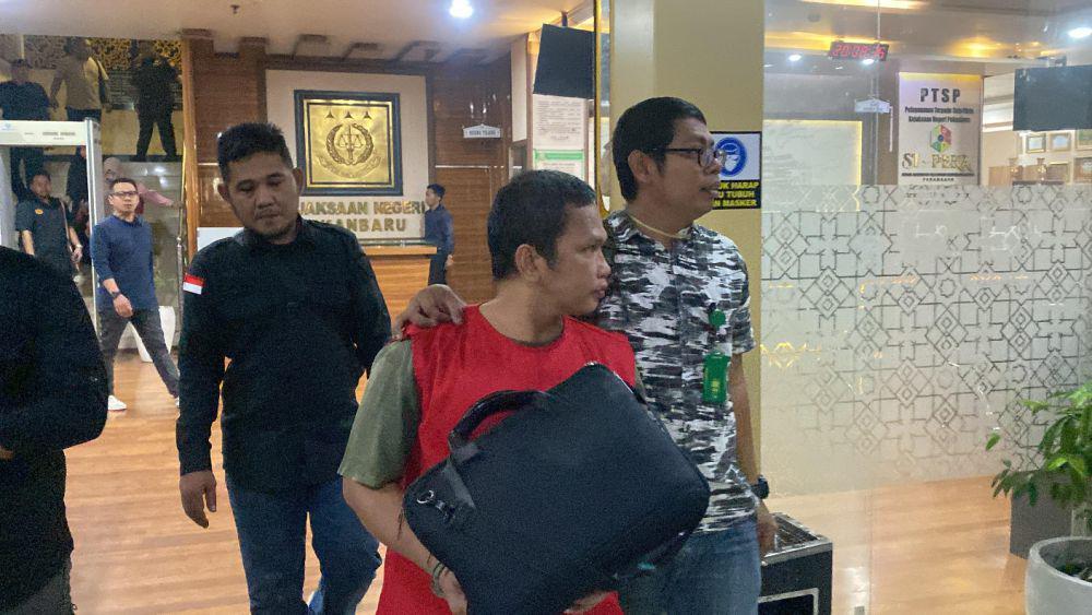 Terpidana Kasus Pengancaman Ditangkap Tim Kejari Pekanbaru