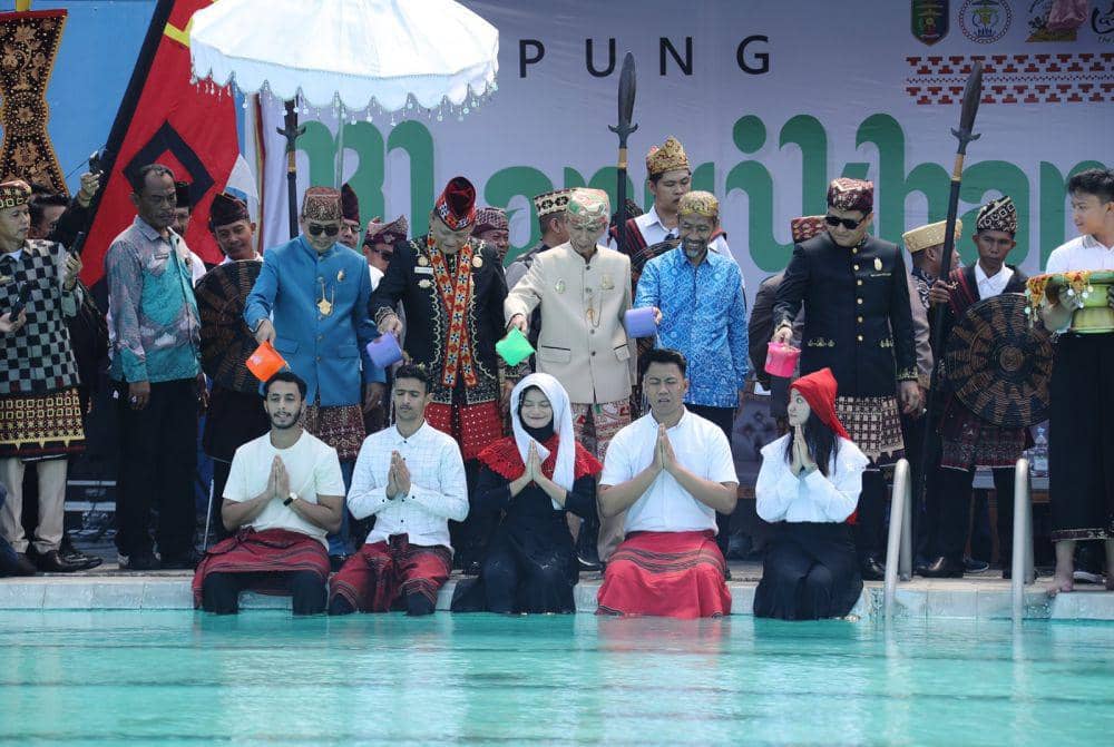 Tradisi Blangikhan di Kolam Renang Pahoman, Kota Bandar Lampung, tradisi jelang Ramadan