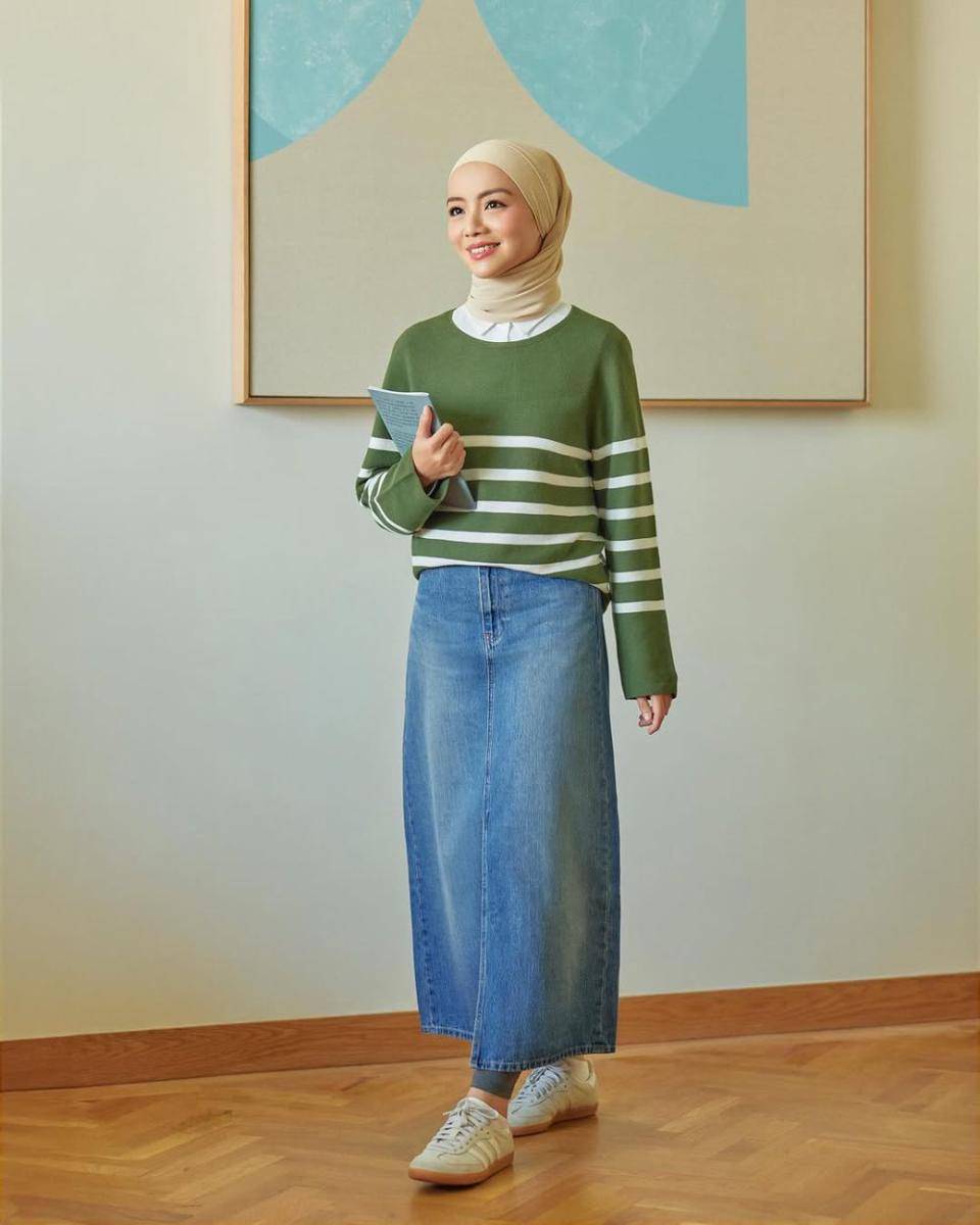 potret ide OOTD hijab buat main ala Mira Filzah (instagram.com/mfmirafilzah)